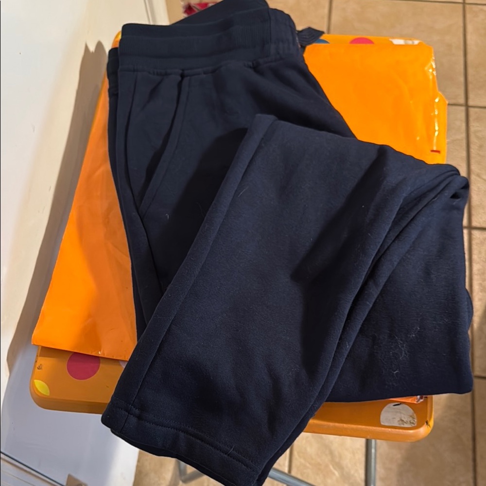 Men’s sweatpants